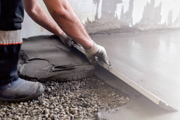 Best Residential Concrete Services  in South Milwaukee, WI